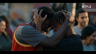 Fekete hősökkel kavarja fel az állóvizet a Netflix új, olasz sorozata