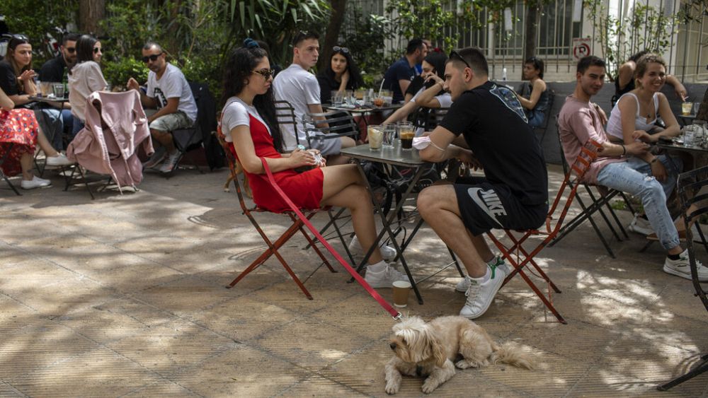 Ελλάδα: Εν αναμονή αποφάσεων για υποχρεωτικούς εμβολιασμούς και χώρους εστίασης - Vimarsana News