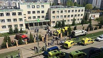 Jovem de 19 anos mata nove pessoas em escola russa