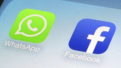 WhatsApp and Facebook app icons