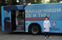 Una de las unidades móviles de vacunación del Ayuntamiento de Belgrado