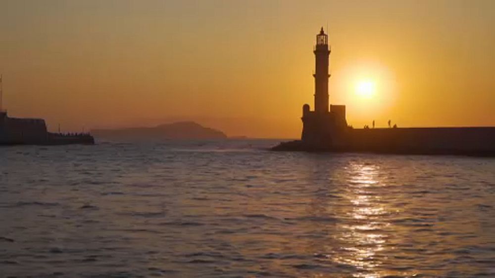 Η Ελλάδα επανεκκινεί τον τουρισμό στο όνομα της ασφάλειας της υγείας