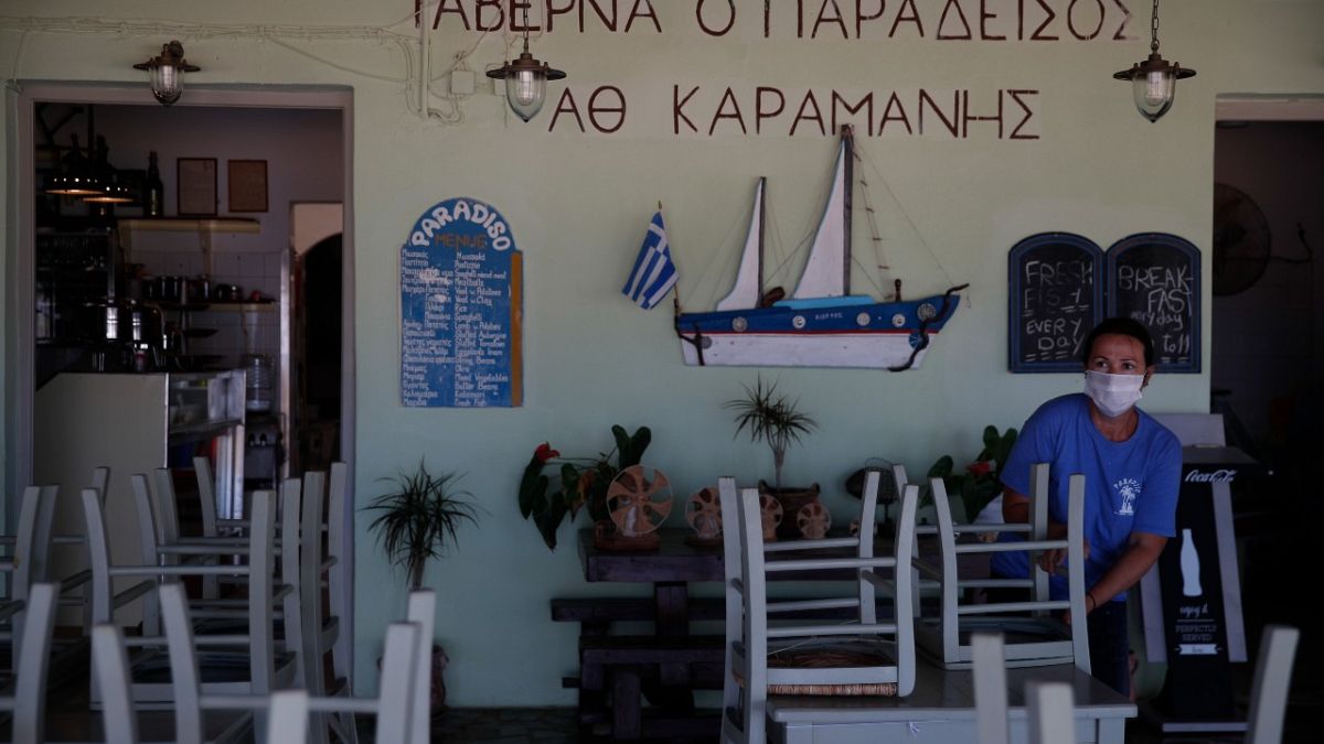 اليونان تعود للحياة مشرعة أبوابها للسياحة بعد حجر استمر سبعة أشهر