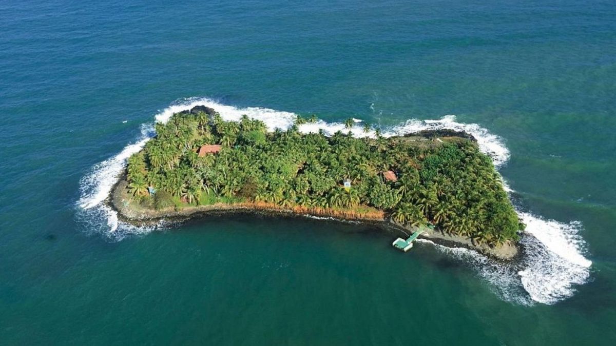 جزیره ایگوانا واقع در سواحل نیکاراگوئه
