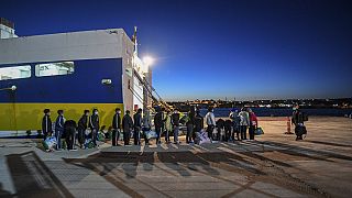 Italy urges EU 'solidarity' on migrants