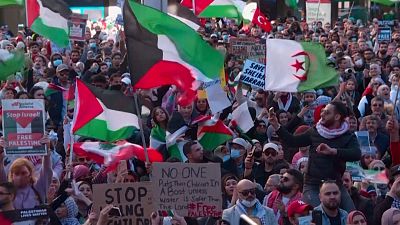 شاهد: الآلاف يتظاهرون في سيدني الأسترالية دعماً للفلسطينيين
