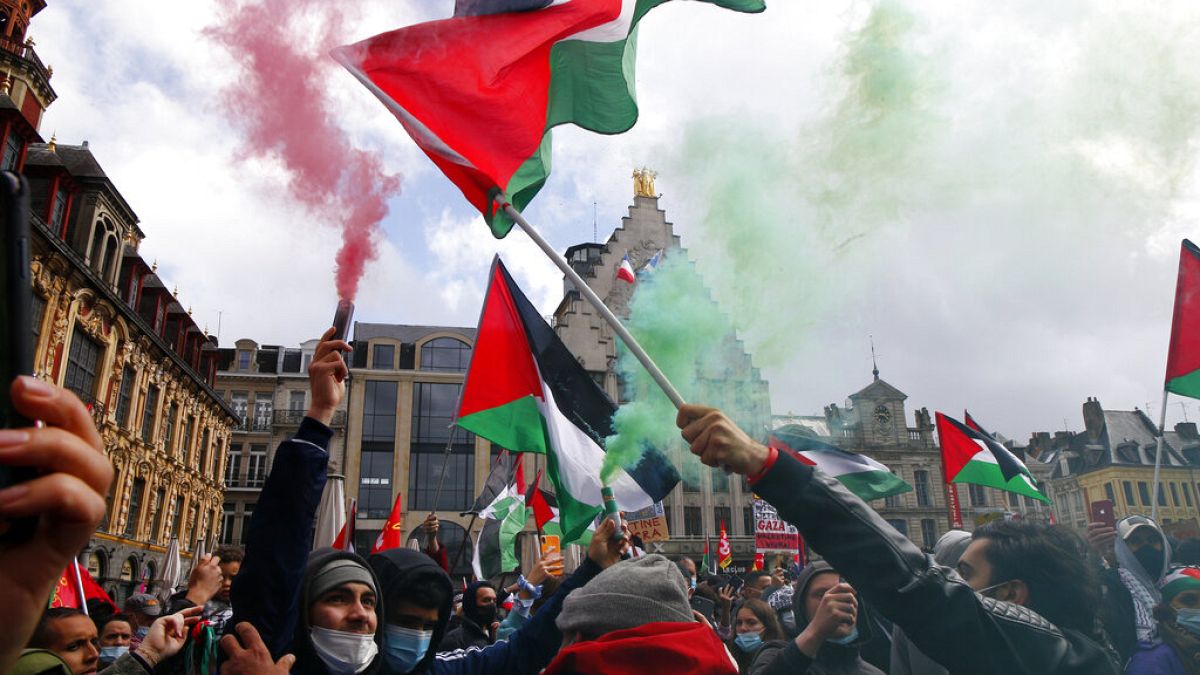 Összecsapások alakultak ki a párizsi palesztinbarát tüntetésen 