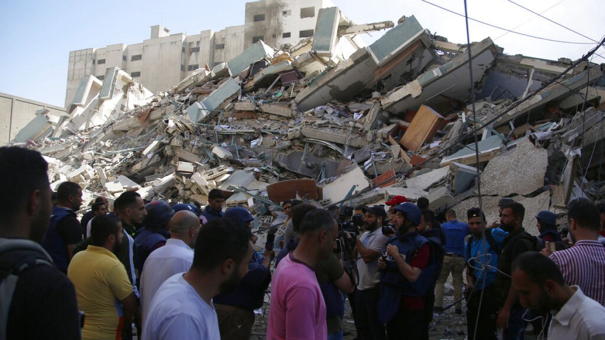 Израиль разрушил здание иностранных корпунктов в Газе
