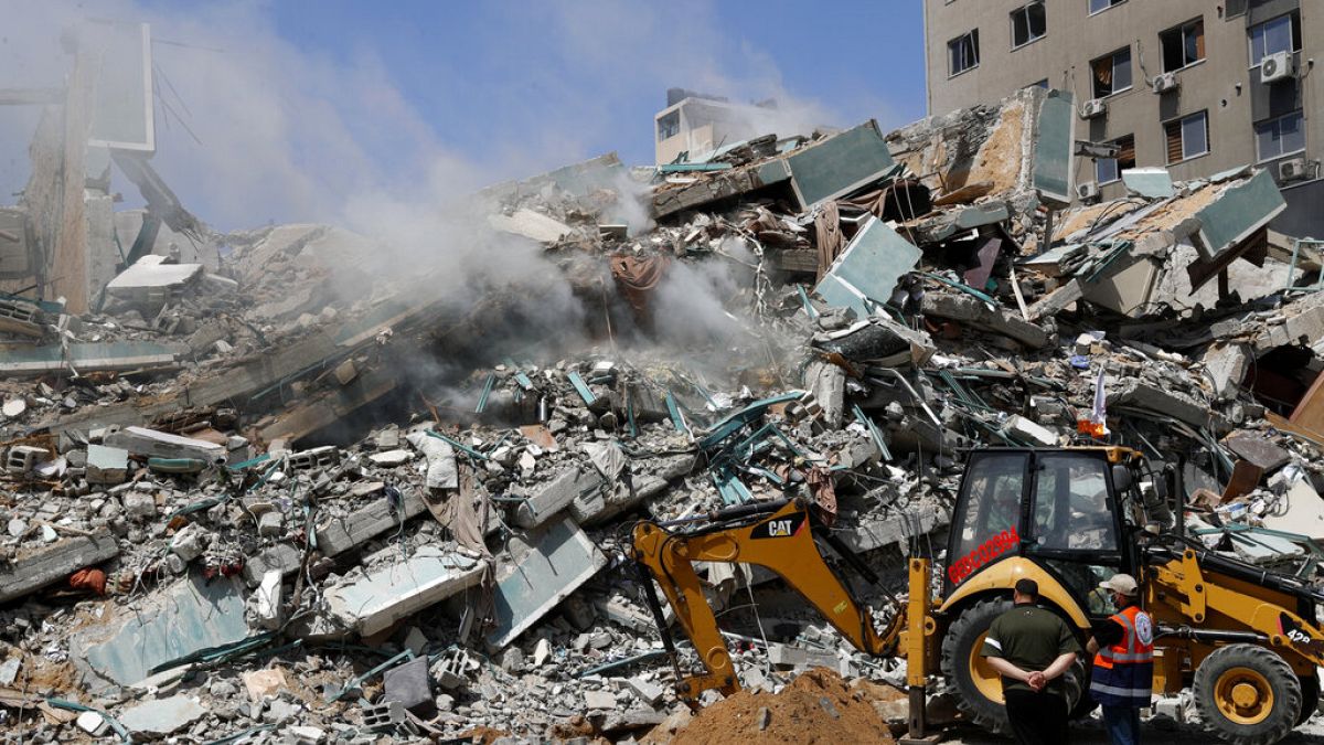 Israël pilonne Gaza, les roquettes du Hamas touchent la banlieue de Tel Aviv