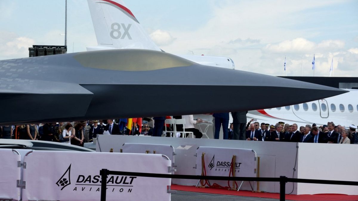 Yeni nesil savaş sistemleri kapsamında üretilecek uçağın bir modeli
