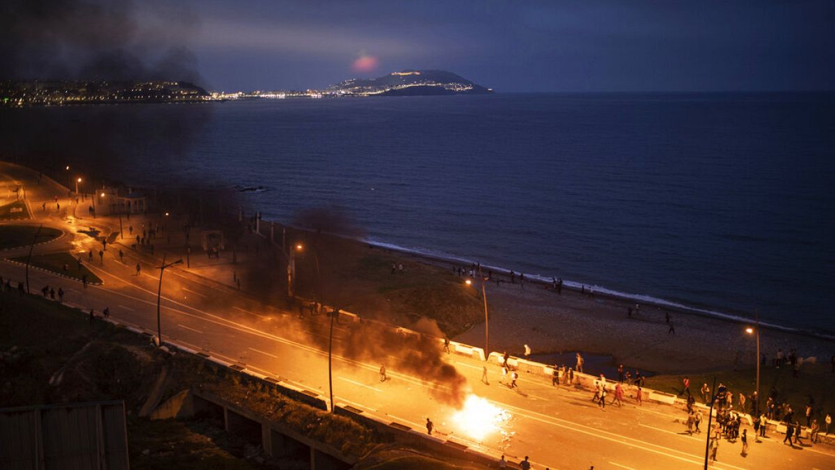 Après un retour au calme à Ceuta, l'Espagne est confrontée au problème des migrants mineurs 