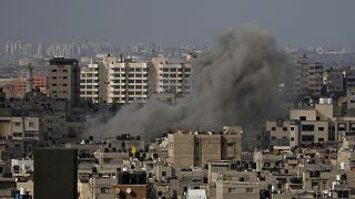 Israel y Hamás alcanzan un alto el fuego con la mediación de Egipto