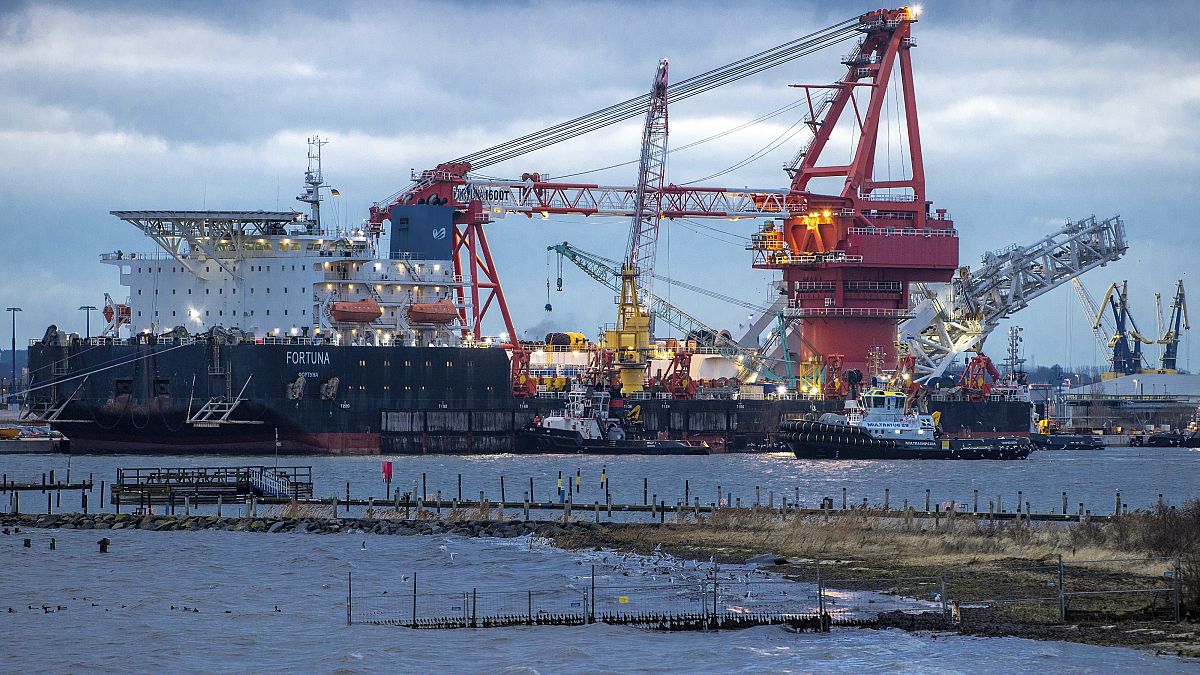 Российское судно-трубоукладчик "Фортуна" попало под санкции ещё в феврале