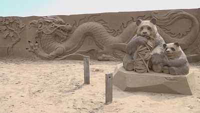 Sculptures de sable à Saint Pétersbourg, pour un monde sans frontières