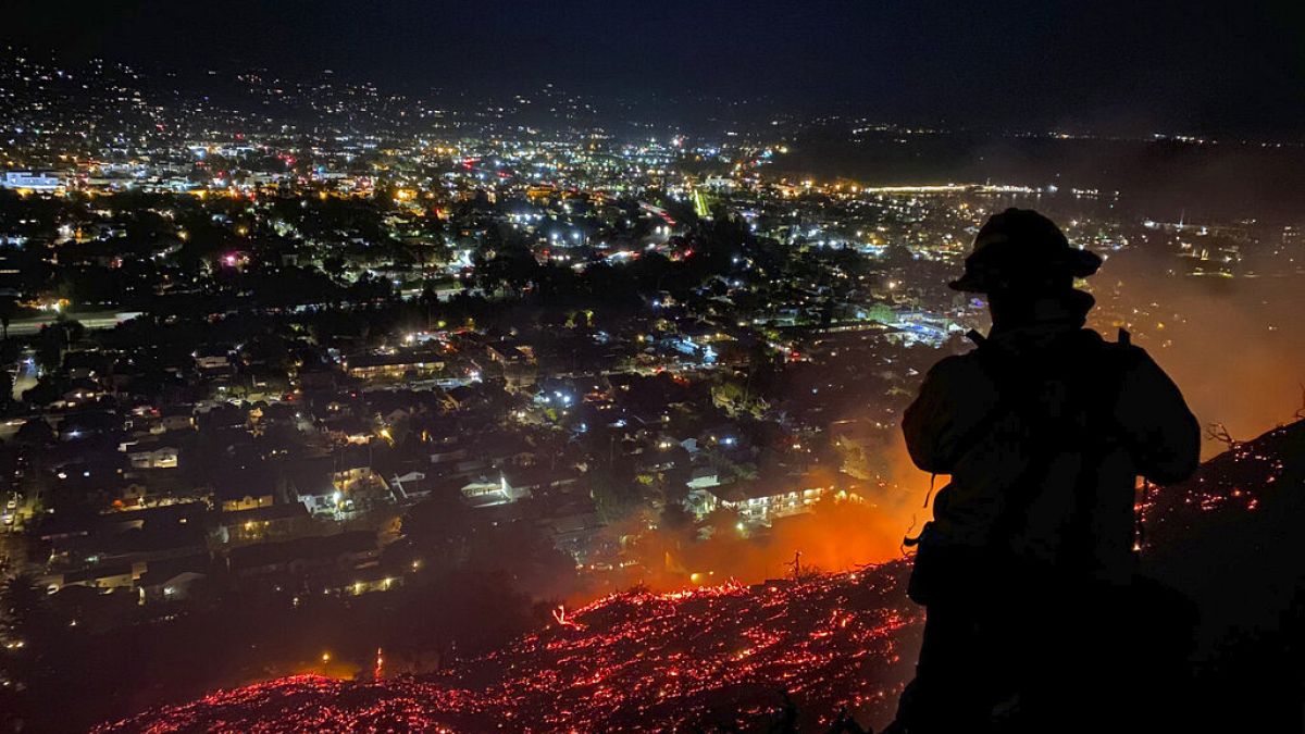 Imagen de un incendio en Santa Bárbara, California (20/05/2021)