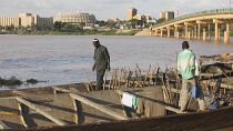 The Niger River is the third-longest river in Africa flowing through mutliple countries including Guinea, Mali, Nigeria, Niger.