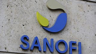 Η γαλλική φαρμακοβιομηχανία SANOFI εισέρχεται στην τελική φάση δοκιμής εμβολίου κατά COVID-19