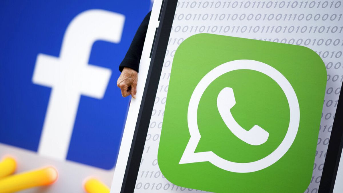 Whatsapp, yeni kullanıcı politikası sonrası ocak ayında milyonlarca kullanıcısını kaybetmişti.