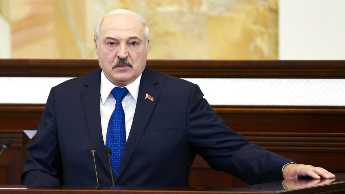 Comunidade internacional pressiona Bielorrússia