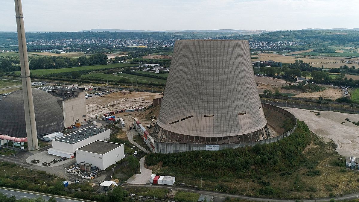 برج التبريد في أحد المفاعلات النووية في ألمانيا. 09/08/2019