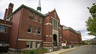المدرسة الداخلية الهندية في كاملوبس في كندا. 2021/05/27