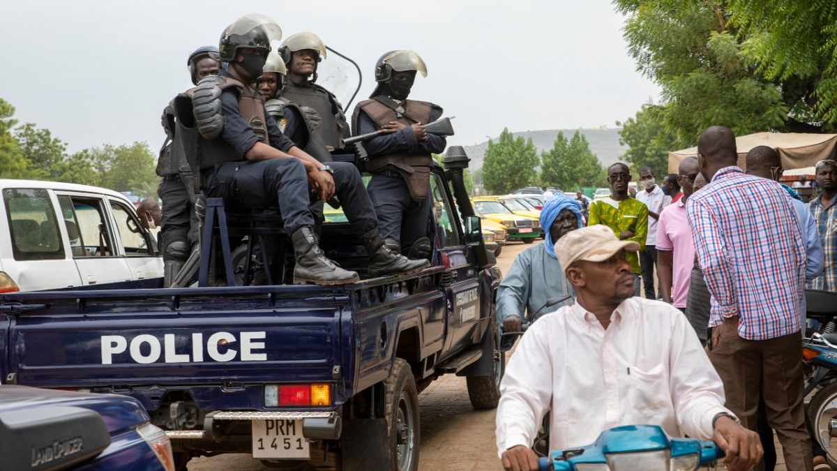 عناصر من الشرطة المالية في العاصمة باماكو. 2021/05/25