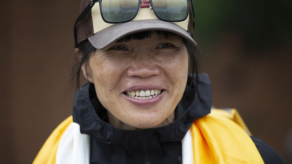 Kadın dağcı Tsang Yin-hung 