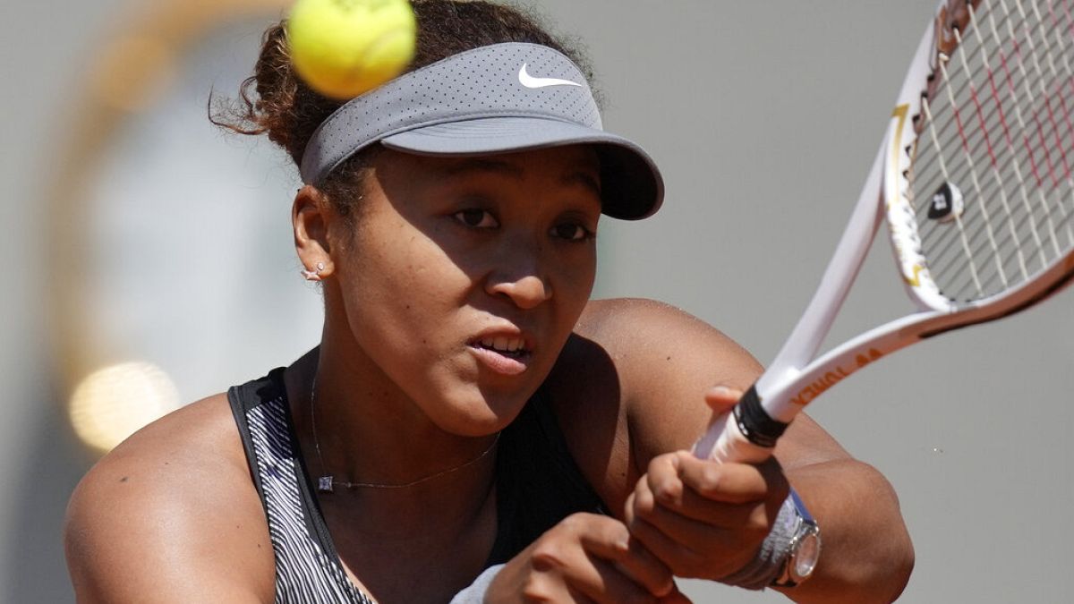 Naomi Osaka abandona Roland-Garros para proteger a saúde mental