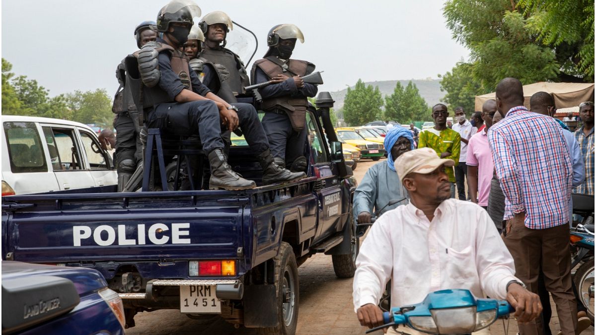 الاتحاد الإفريقي يعلق عضوية مالي على خلفية الانقلاب العسكري الأخير