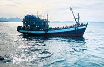 عکس آرشیوی از قایق حامل پناهجویان روهینگیا در سواحل مالزی