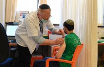 Израиль начал массовую вакцинацию подростков