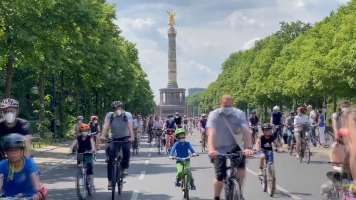 Sternfahrt: Fahrrad-Demo in Berlin