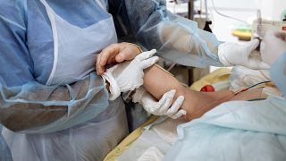 تسجيل 31 إصابة بالسلالة "الهندية" من فيروس كورونا في منطقة فرنسية