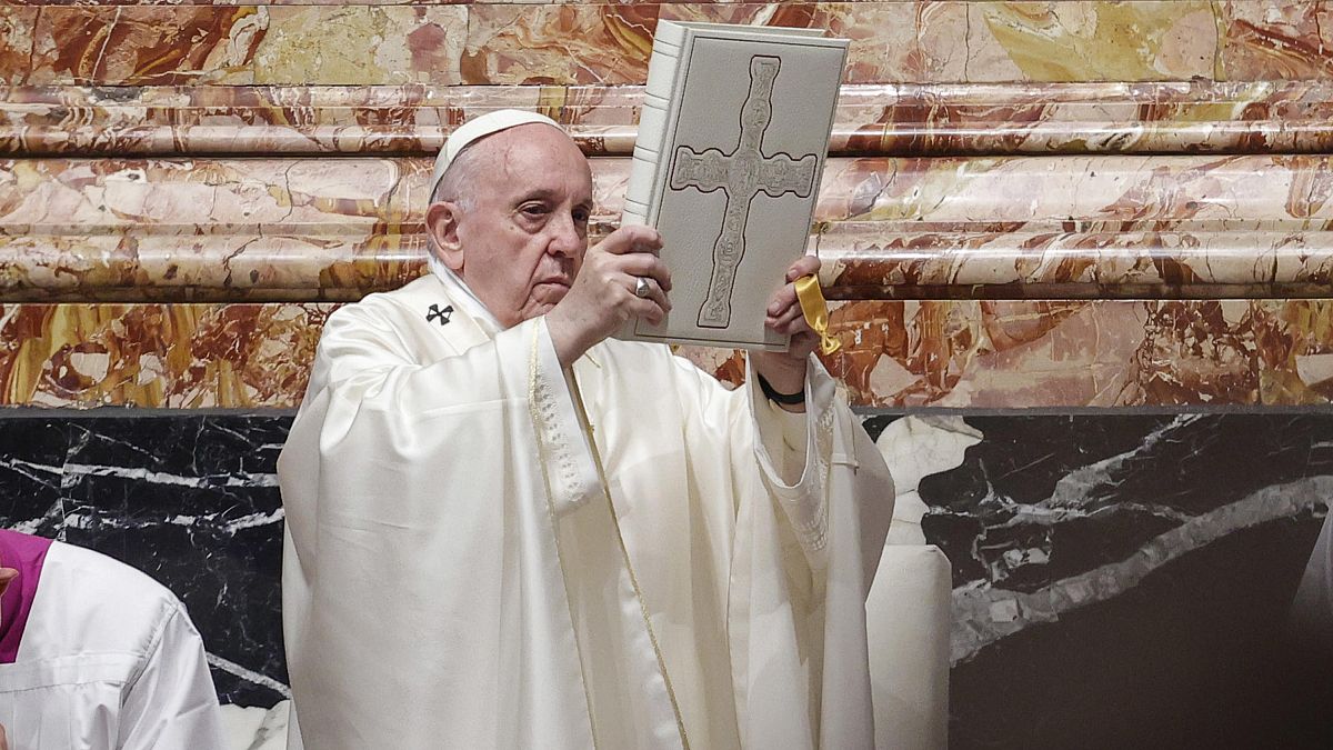 Ferenc pápa úrnapi szentmisét celebrál a Vatikánban 2021. június 6-án