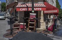 Bares y restaurantes preparados para la reapertura de su interior en Francia