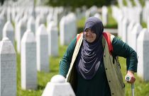 Dans le cimetière de Potocari, près de Srebrenica, où sont enterrées les dépouilles identifiées des victimes du massacre en juillet 1995 - photo prise le 08/07/2021