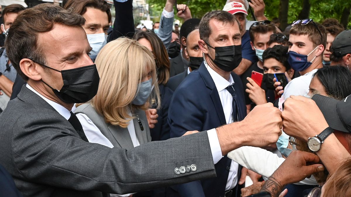 Emannuel Macron a délkelet-franciaországi Valence-ben, 2021. június 8-án