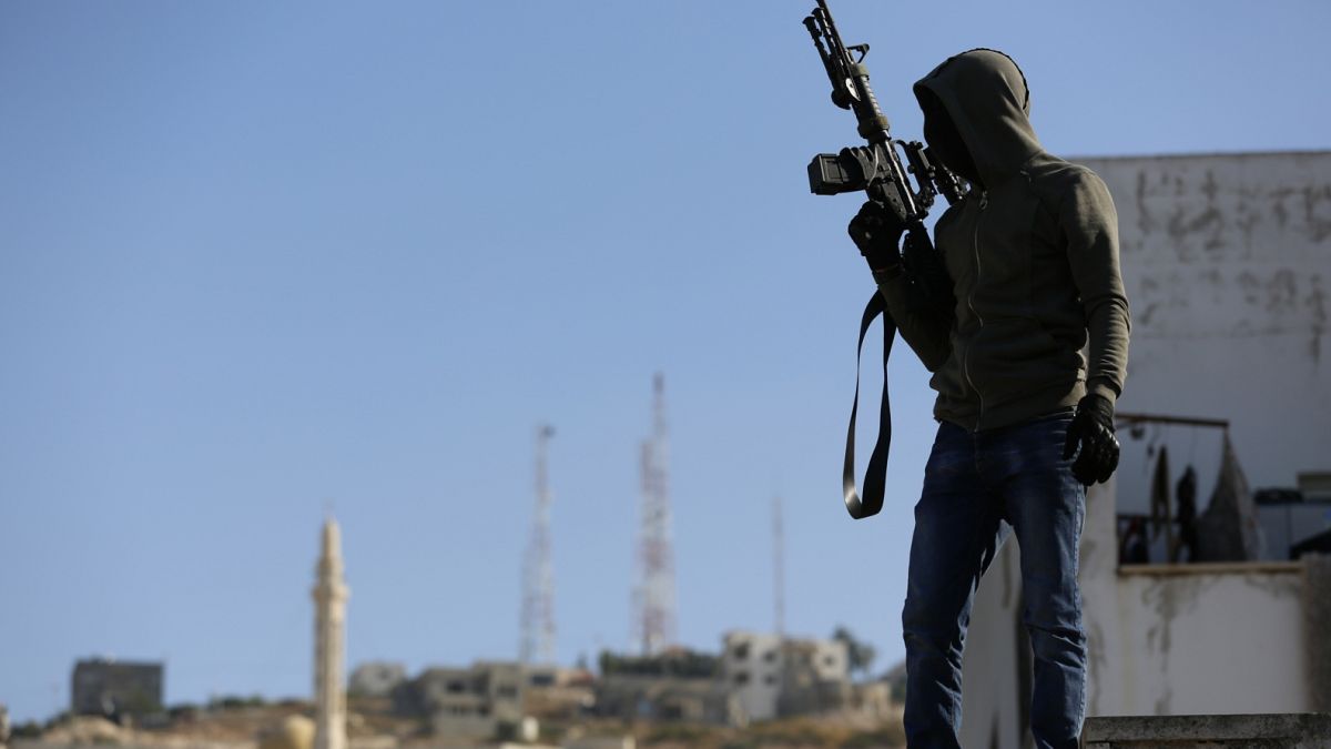 Palesztin fegyveres Dzseninben (tavalyi felvétel)