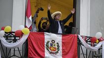 Arm gegen Reich in Peru: Marxist Castillo (51) wird wohl Präsident