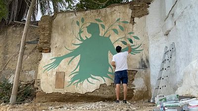رسوم مستوحاة من الأساطير اليونانية على جدران نيقوسيا تضفي فرحاً بعد الجائحة