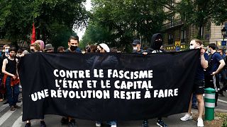 Protestos em Paris contra a extrema-direita