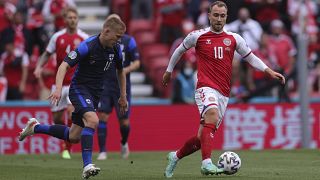 Le joueur de football danois Christian Eriksen toujours hospitalisé dans un état stable