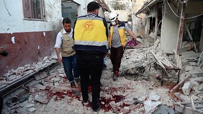 شاهد: أضرار جسيمة بأحد مستشفيات مدينة عفرين السورية بعد قصف أسفر عن مقتل 18 شخصًا على الأقل