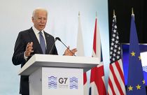 ABD Başkanı Jıoe Biden İngiltere'deki G7 Zirvesi'nin bitimindeki basın toplantısında açıklama yapıyor