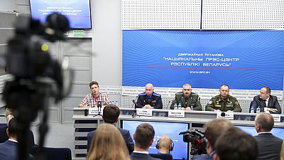 Minsk, Protasevic esibito in conferenza stampa: "Trattato bene"