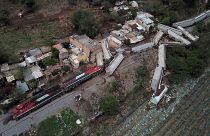 تصاویر هوایی از محل خروج یک قطار باری از مسیر خط آهن در مکزیک