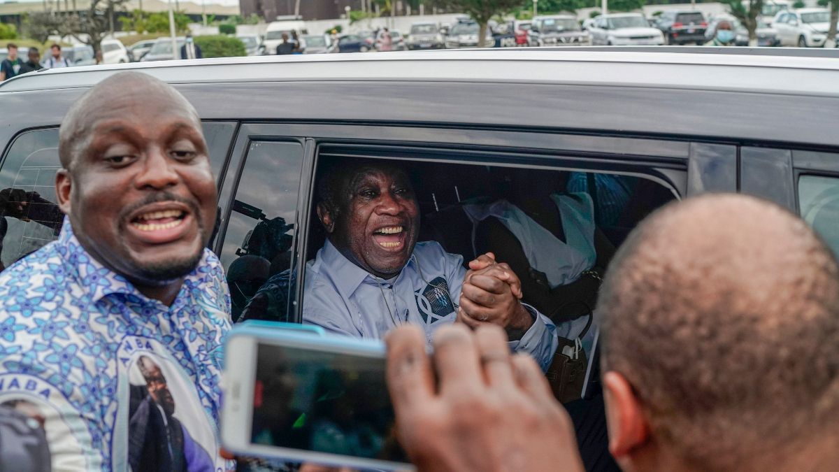 Laurent Gbagbo agradece apoio nas ruas de Abidjan