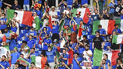 I tifosi azzurri allo Stadio Olimpico di Roma per Italia-Galles. 