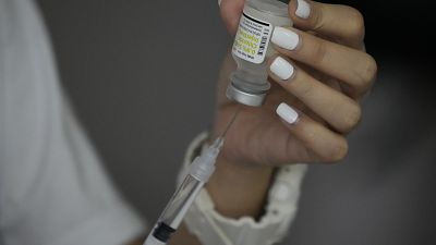 Mais 150 milhões de doses da vacina Moderna para a União Europeia