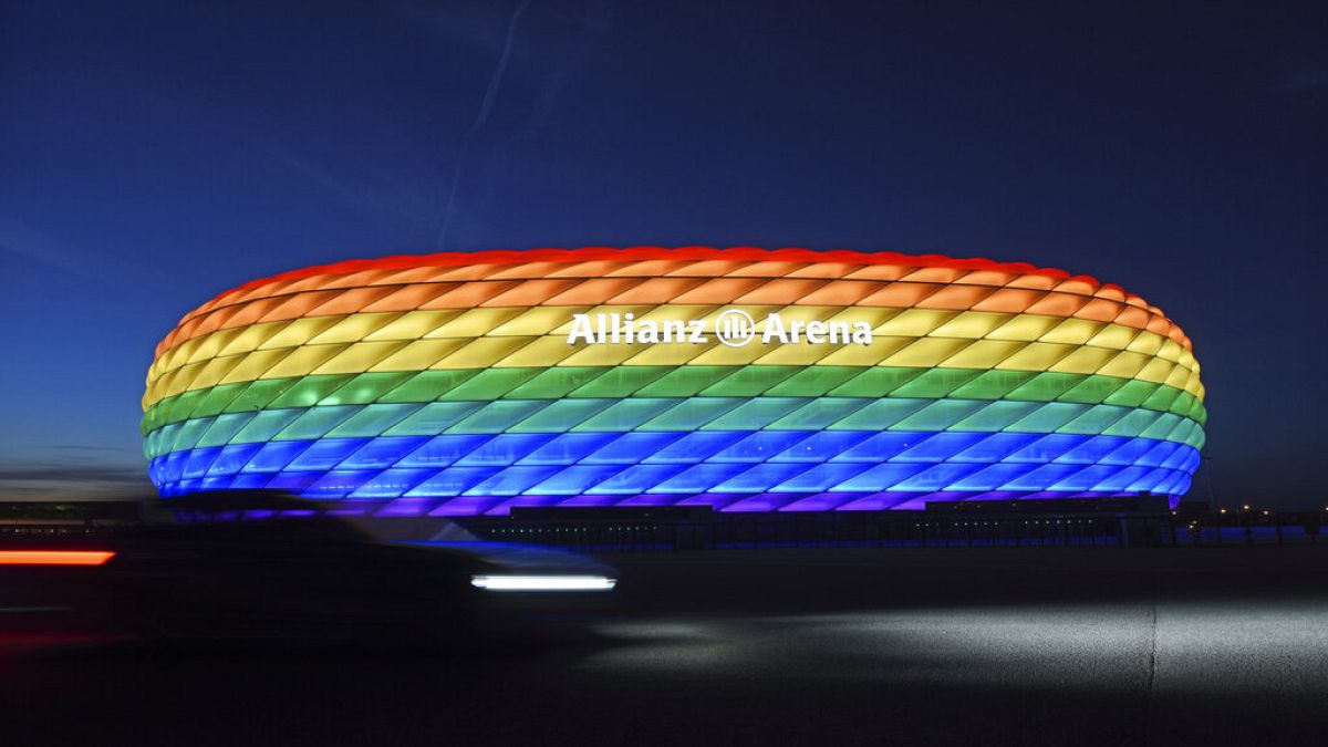 Cores do arco-irís não iluminarão a Allianz Arena